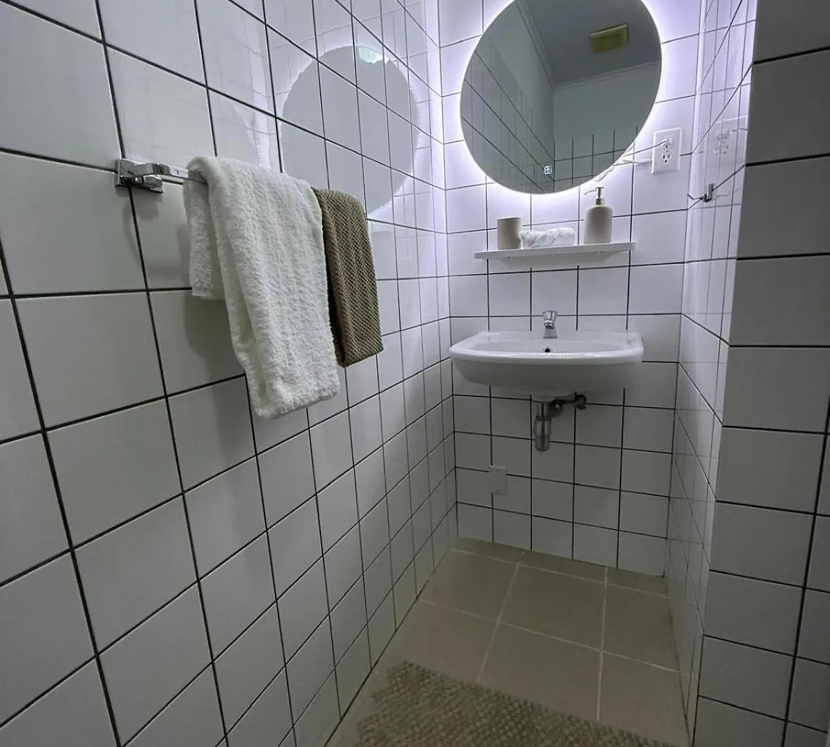 Las Palmeras Apartments Willemstad